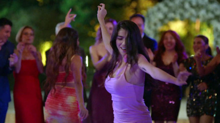 Dilber ve Yıldız coştu... İnci Tanelerinden Kar Yolla performansı