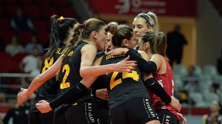 Galatasaraya evinde soğuk duş