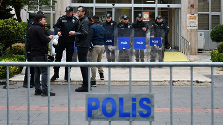 Son dakika... Mardin, Batman ve Halfeti Belediyelerine kayyum atandı İşte yeni görevlendirmeler Son dakika... Mardin, Batman ve Halfeti Belediyelerine kayyum atandı İşte yeni görevlendirmeler