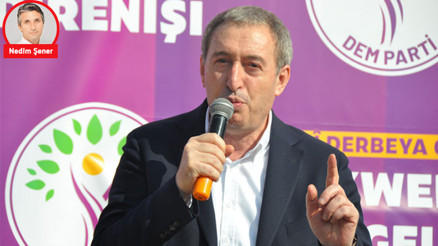 Vatana ihanet ve terörizm çağrısı yapan PKK/DEM kapatılmalıdır Vatana ihanet ve terörizm çağrısı yapan PKK/DEM kapatılmalıdır