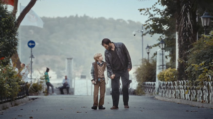 Benim Babam Bir Kahraman konusu nedir, oyuncuları kimler TVde ilk kez yayınlanıyor