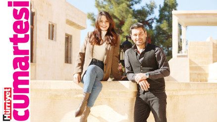 Ozan Akbaba - Sinem Ünsal: Açılın, biz geliyoruz Ozan Akbaba - Sinem Ünsal: Açılın, biz geliyoruz