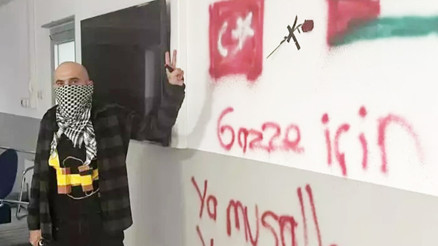 Kocaelide ABD firmasının fabrikasını basıp çalışanları rehin almıştı: Tahliye edildi Kocaelide ABD firmasının fabrikasını basıp çalışanları rehin almıştı: Tahliye edildi