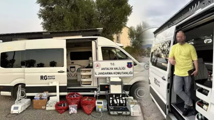 Antalya’da VIP araçla seyyar botoks yapan sahte doktor ihbarla yakalandı