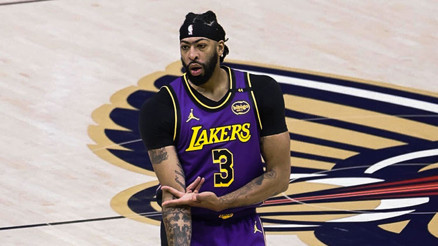 Los Angeles Lakerstan art arda 5. galibiyet