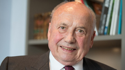 Almanya’nın en kıdemli bankacısı yaşamını yitirdi