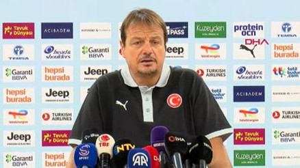 Ergin Ataman açıkladı: O isme dikkat etmeliyiz... Ergin Ataman açıkladı: O isme dikkat etmeliyiz...