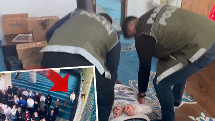 Namaz kılıyormuş gibi yapıp cemaati soydu: Camideki hırsız suçüstü yakalandı