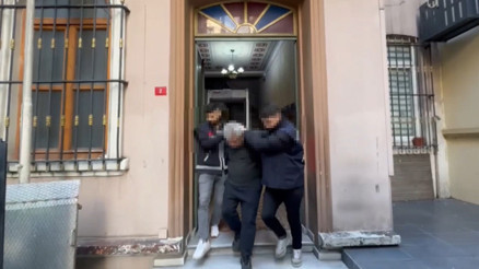 Beyoğlunda dehşet Annesini döverek öldürdü Beyoğlunda dehşet Annesini döverek öldürdü