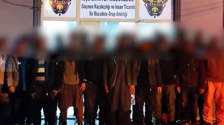 Bakan Yerlikaya:  Bin 626 düzensiz göçmen yakalandı