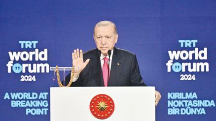 Cumhurbaşkanı Erdoğan: İnsanlık dönüm noktasında