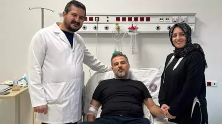 Erken evrede kolon kanseri teşhisi konulan öğretmen ameliyatla bağırsaklarındaki kitleden kurtuldu Erken evrede kolon kanseri teşhisi konulan öğretmen ameliyatla bağırsaklarındaki kitleden kurtuldu