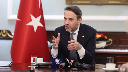 ABDnin Gazprombank kararı... Bakan Bayraktar: Rusyadan gaz akışını etkileyecek her türlü karara karşıyız