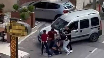 Sipariş veren kadını taciz edip kocasını dövmüşlerdi Börekçideki olayda tahliye kararı Sipariş veren kadını taciz edip kocasını dövmüşlerdi Börekçideki olayda tahliye kararı