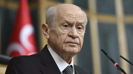 Devlet Bahçeli: Esad uzatılan eli tutmamıştır Devlet Bahçeli: Esad uzatılan eli tutmamıştır