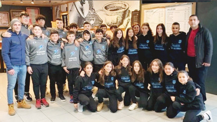 İsias Otel davasına KKTC Başbakanı katıldı İsias Otel davasına KKTC Başbakanı katıldı