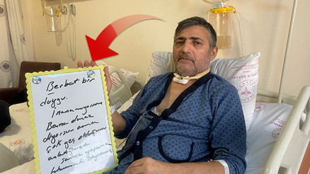 35 yıl boyunca kullandı, gırtlak kanserine yakalanınca sesini kaybetti: Keyif ve özgürlük sanırdım 35 yıl boyunca kullandı, gırtlak kanserine yakalanınca sesini kaybetti: Keyif ve özgürlük sanırdım