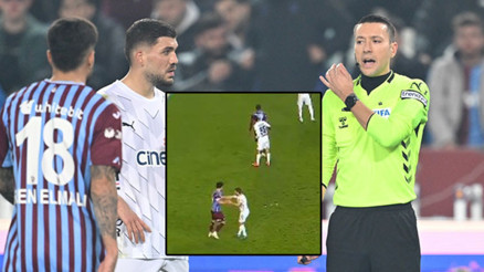 Trabzonspor - Kasımpaşa maçında çok konuşulan penaltı kararı Kasımpaşadan tepki: Komik İnanamıyorum Trabzonspor - Kasımpaşa maçında çok konuşulan penaltı kararı Kasımpaşadan tepki: Komik İnanamıyorum
