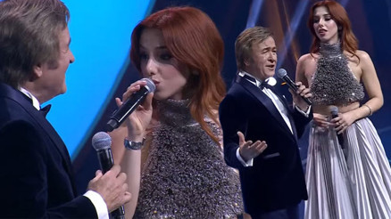 50. Pantene Altın Kelebek Ödül Töreninde muhteşem düet