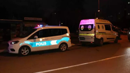 Antalyada ‘yan bakma’ tartışmasında bıçaklandı