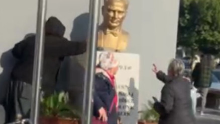 Sosyal medyada tepki yağmıştı Atatürk büstüne saygısızlık yaptı, tutuklandı