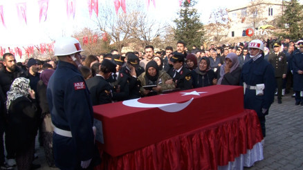 Şehit Astsubay Kıdemli Çavuş Hüseyin İpek, memleketi Nevşehir’de son yolculuğuna uğurlandı
