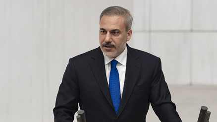 Dışişleri Bakanı Hakan Fidandan Suriye değerlendirmesi: Rejim kendi çıkarlarını düşündü Dışişleri Bakanı Hakan Fidandan Suriye değerlendirmesi: Rejim kendi çıkarlarını düşündü