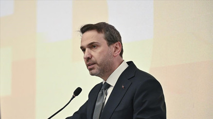 Enerji ve Tabii Kaynaklar Bakanı Alparslan Bayraktar, TBMM Genel Kurulunda konuştu Enerji ve Tabii Kaynaklar Bakanı Alparslan Bayraktar, TBMM Genel Kurulunda konuştu