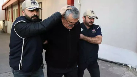 FETÖden a 6 yıl 3 ay hapisle aranıyordu Meslekten ihraç emniyet müdürü yakalandı