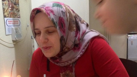 Veliyle tartışan ana sınıfı öğretmeni Sema Özdemir beyin kanaması geçirdi Veliyle tartışan ana sınıfı öğretmeni Sema Özdemir beyin kanaması geçirdi