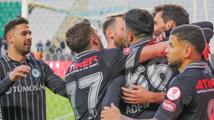 Konyaspor, Karacabey Belediyespor karşısında tek golle turladı
