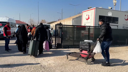 Türkiyedeki Suriyelilerin ülkelerine dönüşü sürüyor