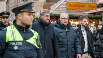 Nürnberg Noel pazarında ek güvenlik önlemleri Nürnberg Noel pazarında ek güvenlik önlemleri
