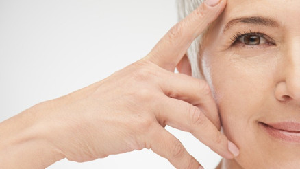 Gençlik sırrını keşfet: Yaşlanmayı doğal yollarla geri çevirme