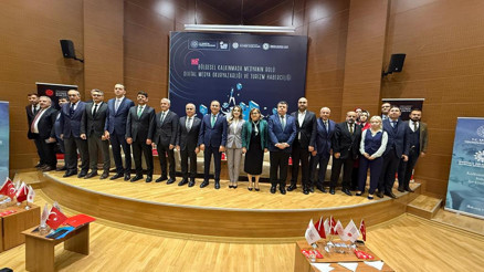 Medya ve turizmin kalkınmaya katkısı detaylarıyla konuşuldu Medya ve turizmin kalkınmaya katkısı detaylarıyla konuşuldu