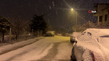 Uşak’ta kar yağışı etkili oldu