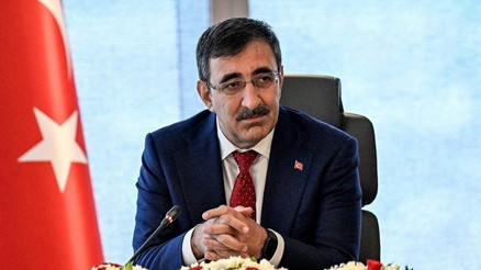 Cumhurbaşkanı Yardımcısı Yılmazdan DEM Parti heyetinin İmralı ziyaretine ilişkin açıklama Cumhurbaşkanı Yardımcısı Yılmazdan DEM Parti heyetinin İmralı ziyaretine ilişkin açıklama