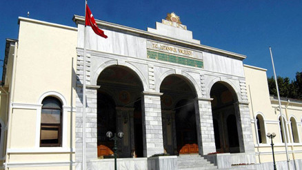 İstanbulda Galata Köprüsünde düzenlenecek olan yürüyüş nedeniyle bazı yollar kapatılacak İstanbulda Galata Köprüsünde düzenlenecek olan yürüyüş nedeniyle bazı yollar kapatılacak