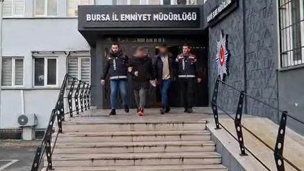 Bursada telefonla aradıkları anneyi oğlu olduğunu söyleyip dolandırdılar Bursada telefonla aradıkları anneyi oğlu olduğunu söyleyip dolandırdılar