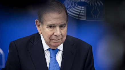 Venezuela ve Paraguay arasında diplomatik kriz Gonzalez, ülkeye ayak bastığı anda gözaltına alınacak Venezuela ve Paraguay arasında diplomatik kriz Gonzalez, ülkeye ayak bastığı anda gözaltına alınacak