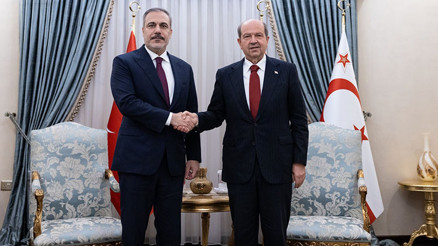 Dışişleri Bakanı Hakan Fidan KKTCde: İki devletli çözüm için umutluyum Dışişleri Bakanı Hakan Fidan KKTCde: İki devletli çözüm için umutluyum