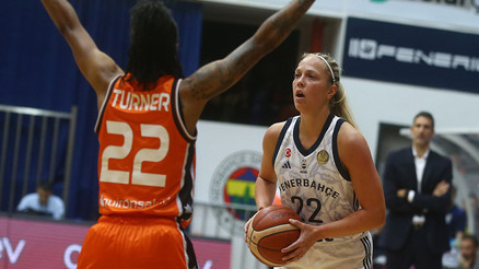 Fenerbahçe, Valenciayı farklı devirdi