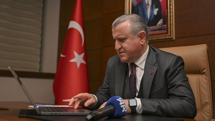 Bakan Bak, Yılın Kareleri oylamasına katıldı