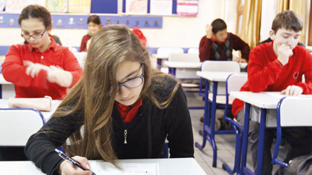 Sınavdan bir saat önce paylaşmışlar 6 okulda ortak sınavlar tekrar yapılacak