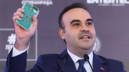 Sanayi ve Teknoloji Bakanı Mehmet Fatih Kacırdan CHP Genel Başkanı Özel’e kartlı yanıt Sanayi ve Teknoloji Bakanı Mehmet Fatih Kacırdan CHP Genel Başkanı Özel’e kartlı yanıt