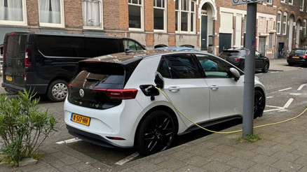 Çinde elektrikli otomobil talebi düşüyor