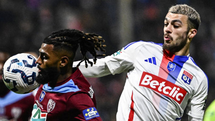 Mikautadzenin golü yetmedi, Lyon 5. Lig ekibine elendi