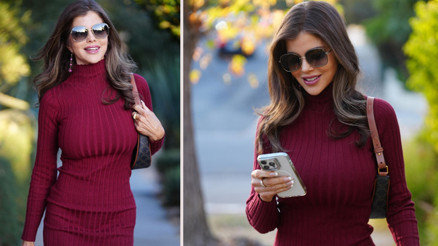 Ünlü oyuncu için yıllar sanki hiç geçmemiş... Değişen tek şey saç rengi... Kırmızı mayolu günlerinden farkı yok Ünlü oyuncu için yıllar sanki hiç geçmemiş... Değişen tek şey saç rengi... Kırmızı mayolu günlerinden farkı yok