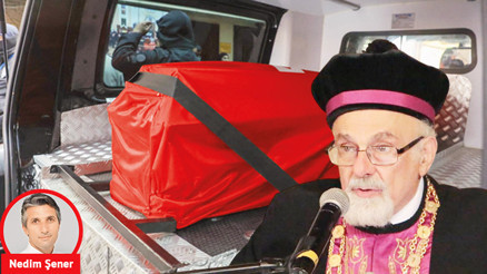 Hahambaşı, FETÖ elebaşına vize mektubunu FBI’a iletmişti