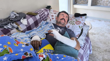 Ölümle burun buruna gelen çobanı köpekleri kurtardı... Korkutarak kaçırdılar